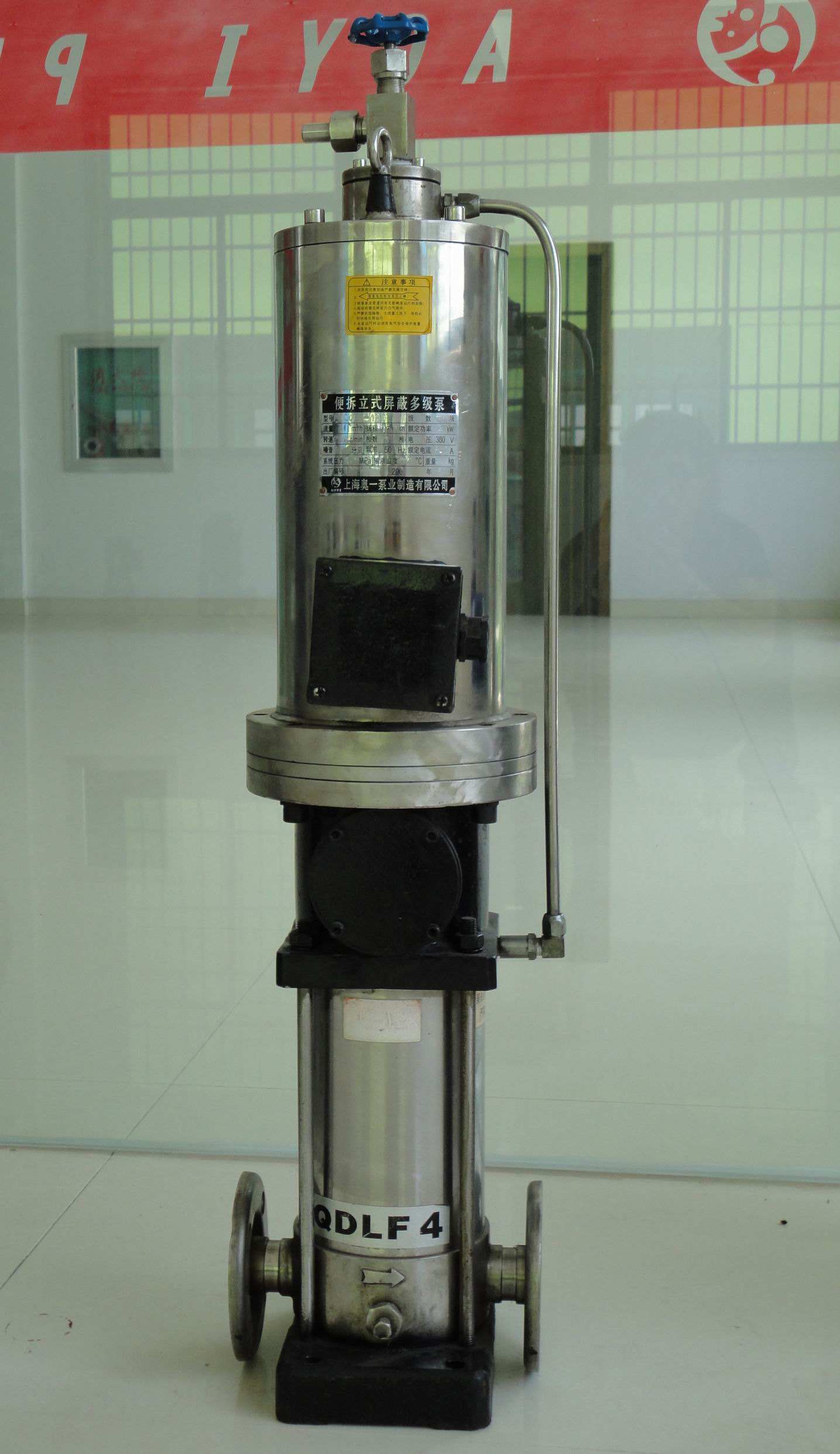 ���αþS��